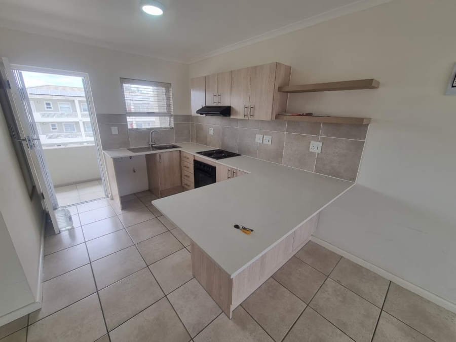 To Let 2 Bedroom Property for Rent in Wetton Western Cape